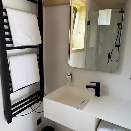 Tiny Haeuser Am * Mattsee